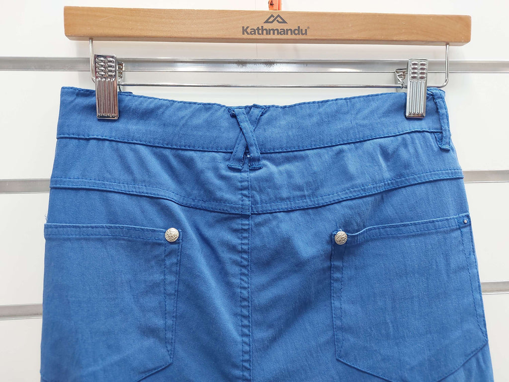 Runway 3/4 Blue Pants - 14 image 1