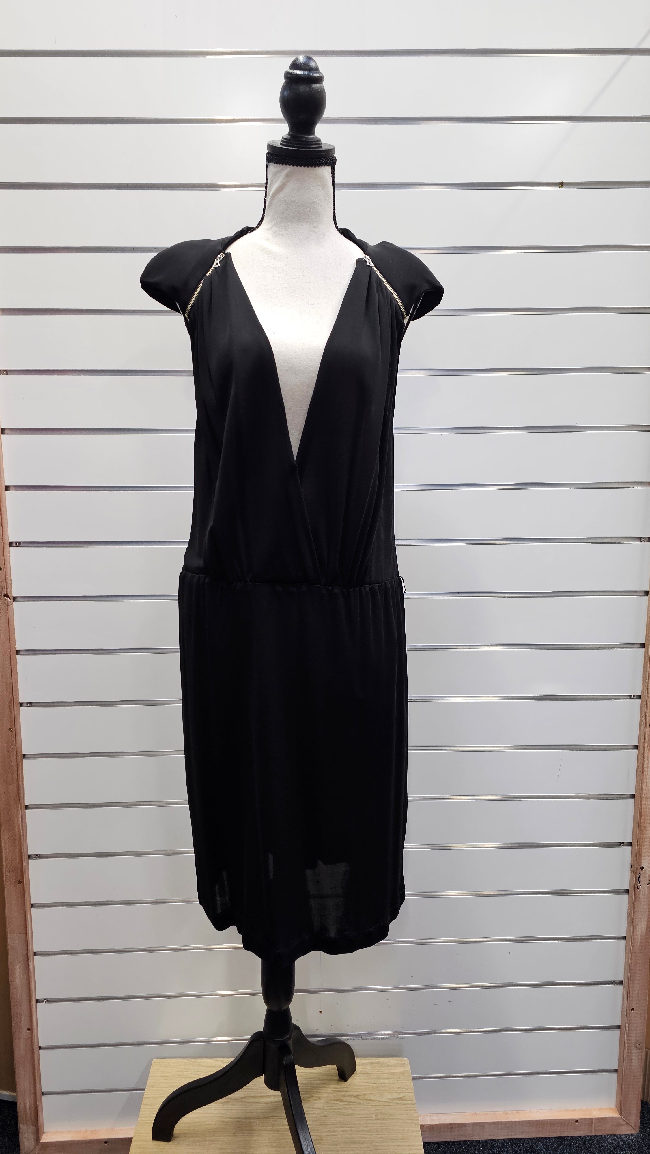 Witchery black dress 100% Viscose - size 14 image 0