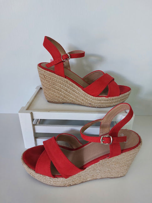Novo Red Suede Wedges - 10 image 0