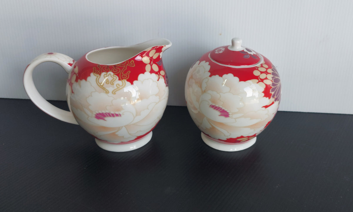 Maxwell & Williams Kimono Milk Jug & Sugar Bowl Set image 0
