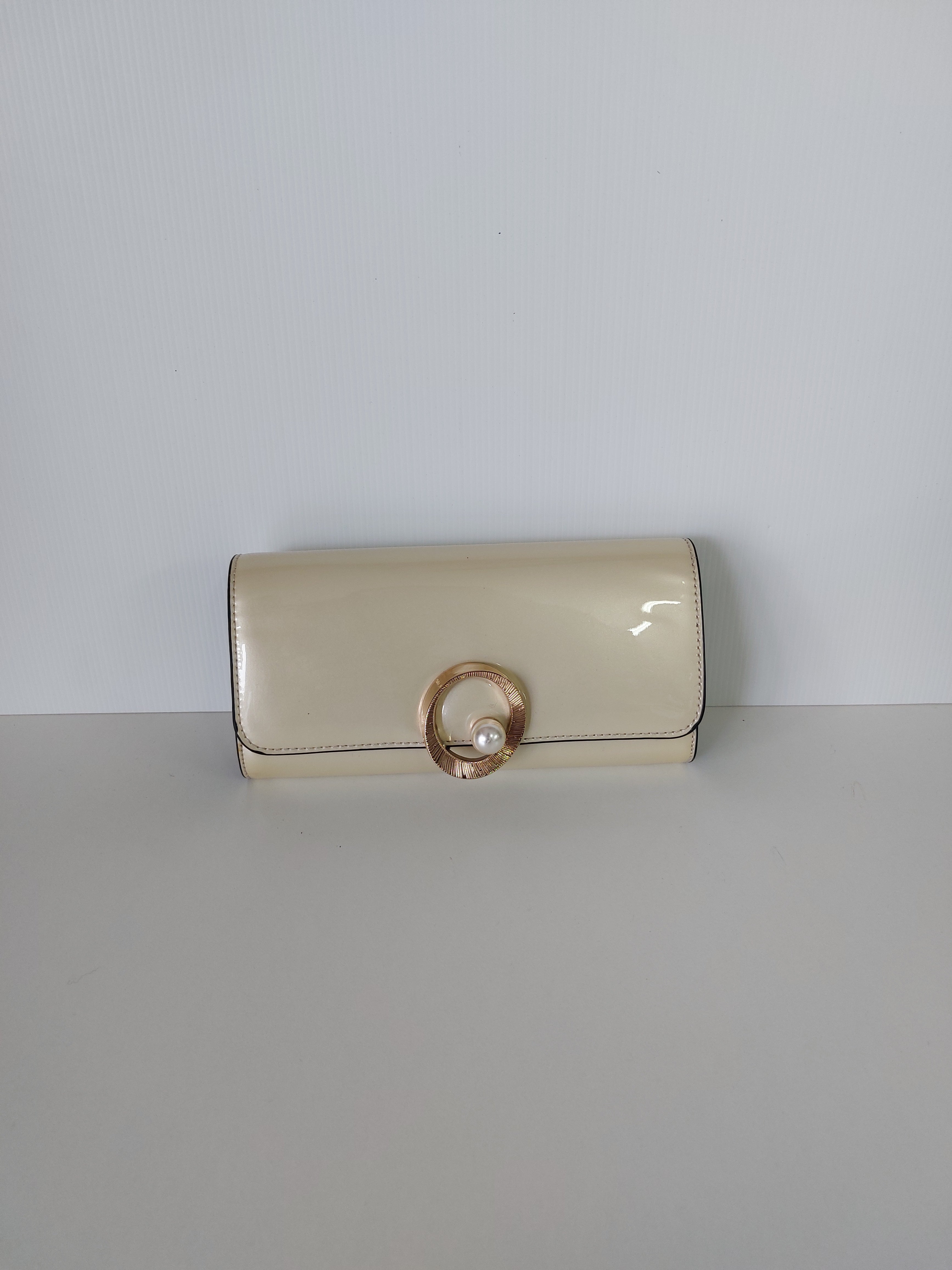 Miss Serenade Clutch image 0