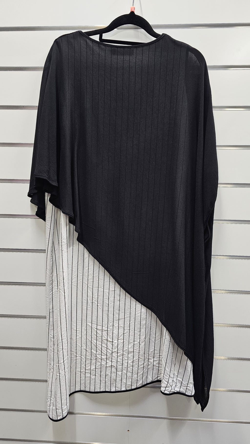 Deeanne Hobbs Black And White Tunic - S image 1