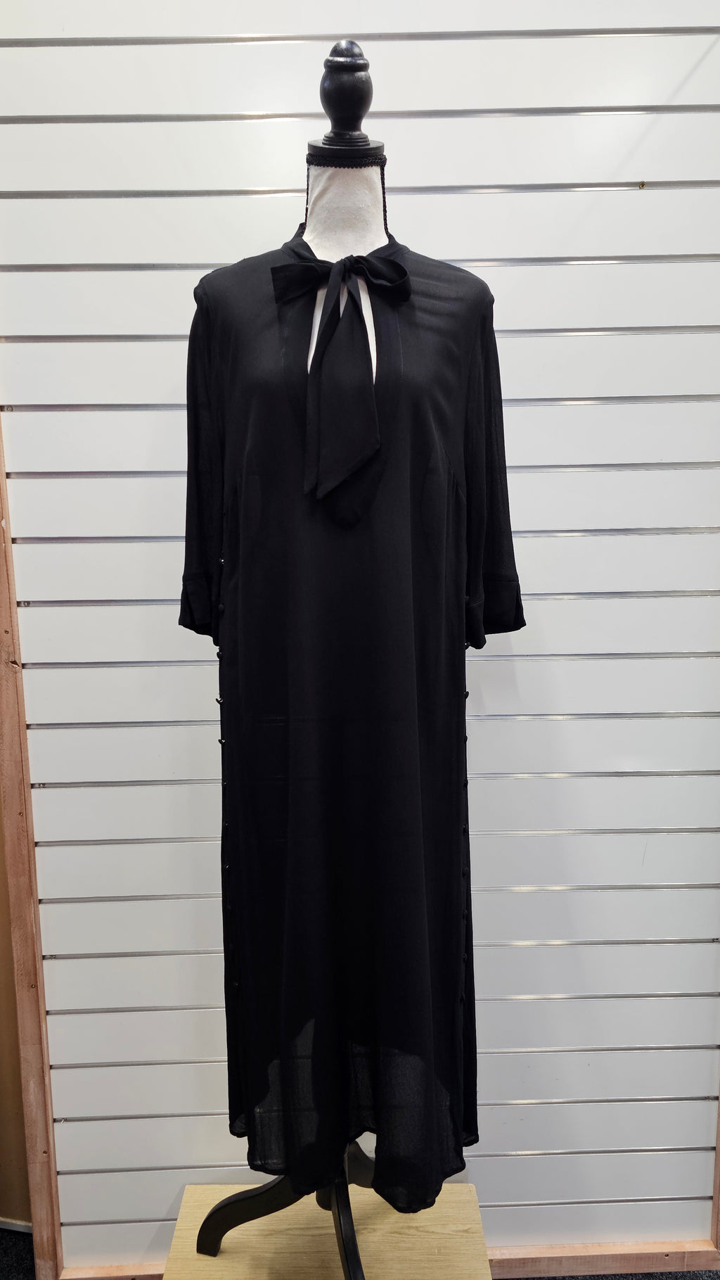 Faye black dress 100% Viscose - size 12 image 1