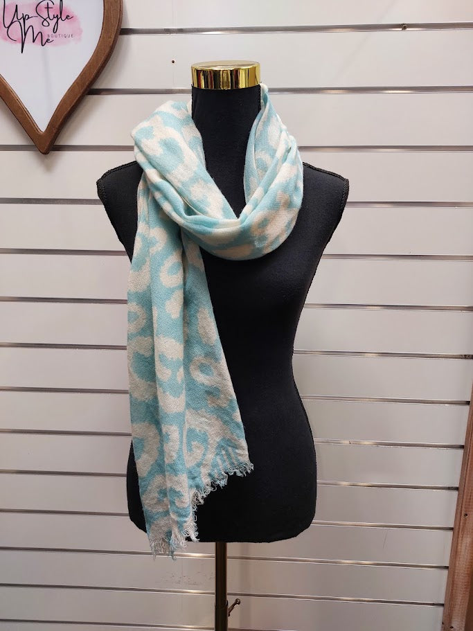 Creswick Wool Scarf image 1