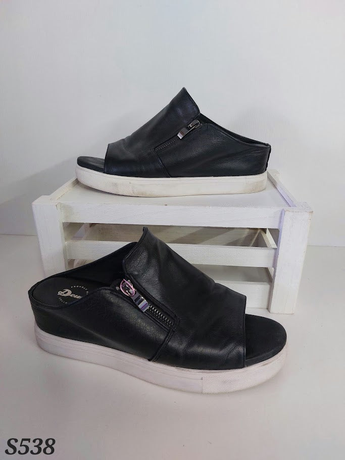 Deuce Black Leather Open Toe Shoes - 41 image 0