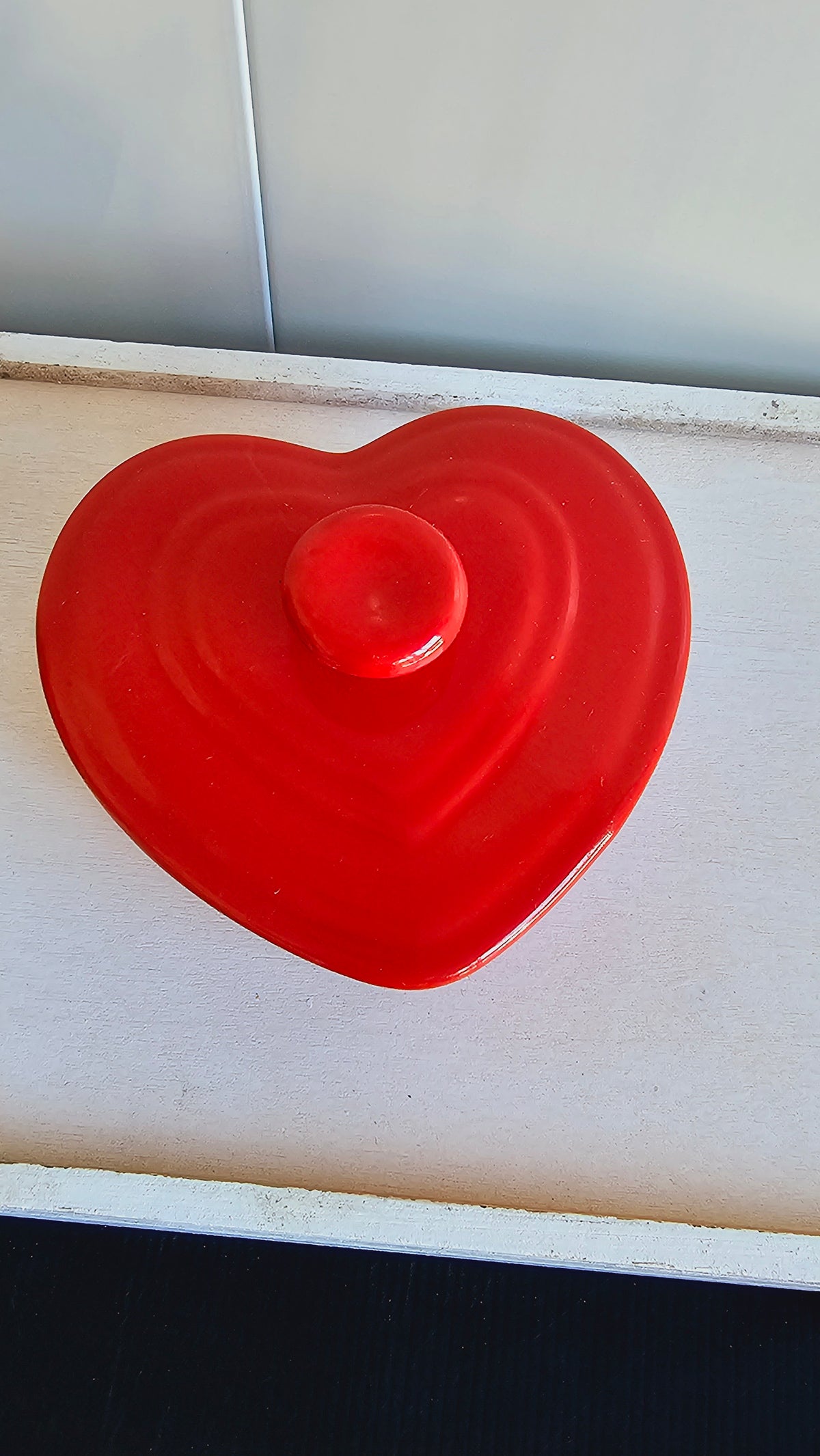 Red Heart Cocotte Dish with Lid image 0