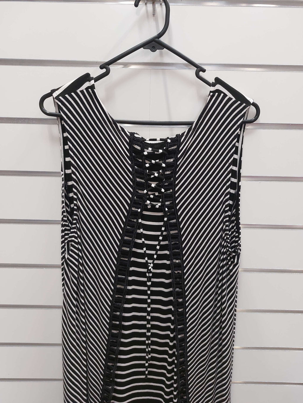 K+K Sleeveless Tunic - XL image 1