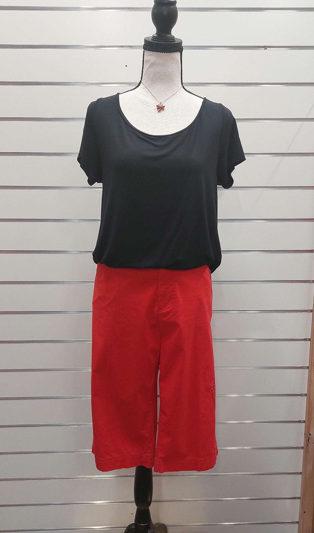Tani T-shirt - 12 image 0