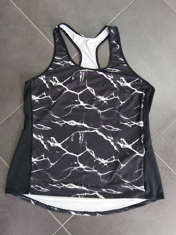 Active Intent Black & White Gym Singlet - XL image 0