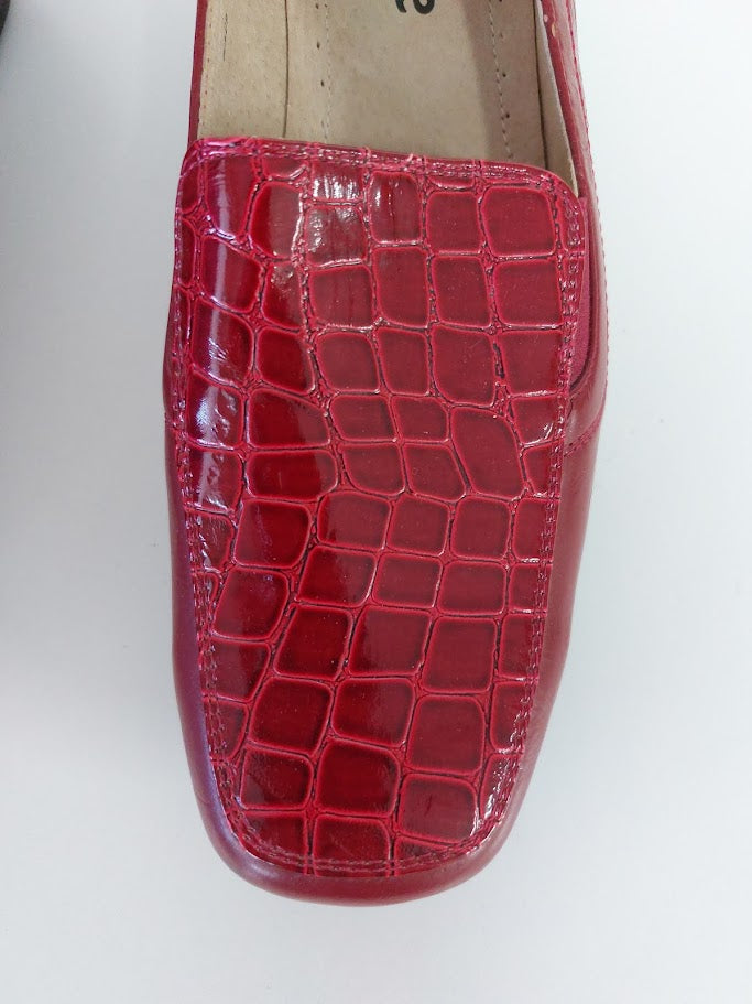 Image Red Pleather Slip On Shoe - 41 image 3
