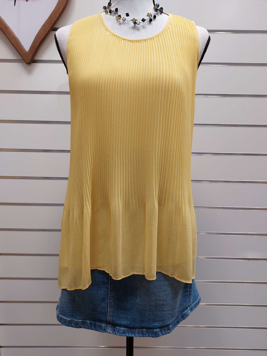 Zara Basics Pleated Sleeveless Yellow Blouse - M image 0