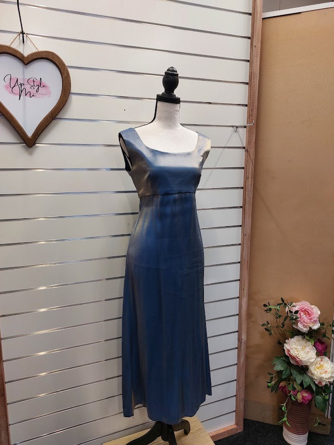 Blue Gown - 10 image 0