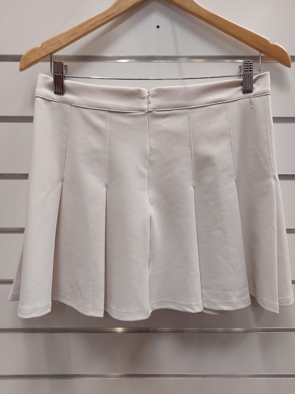 White Pleated Skirt - 12 image 1