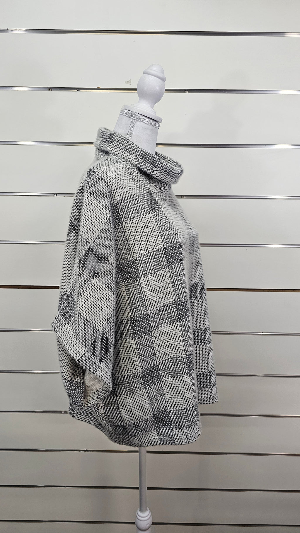 K&K White Grey Turtle Neck Jersey OSFA