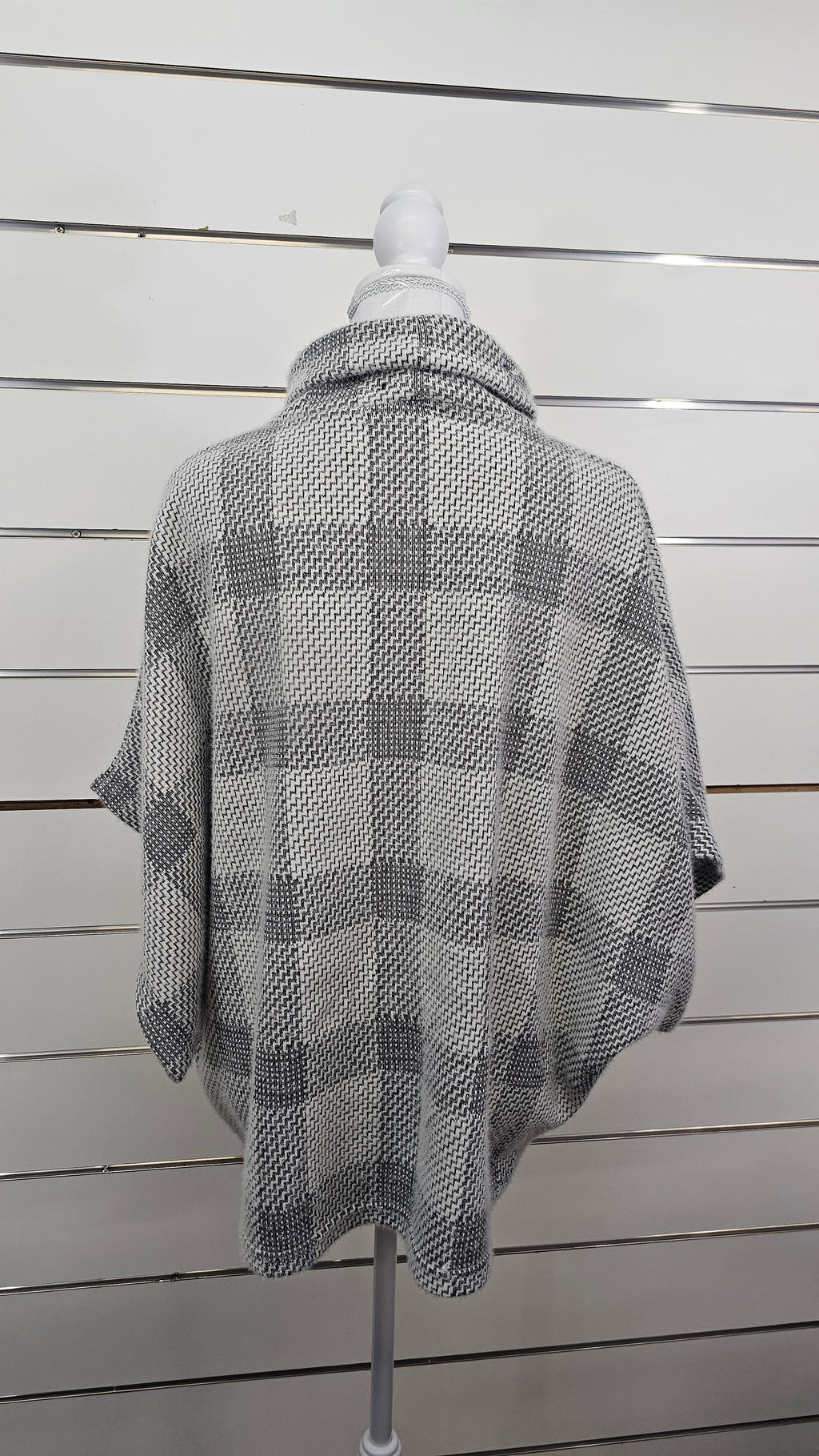 K&K White Grey Turtle Neck Jersey OSFA