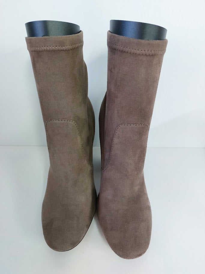 Lipstik Brown Suede Ankle Boots - 9 image 1