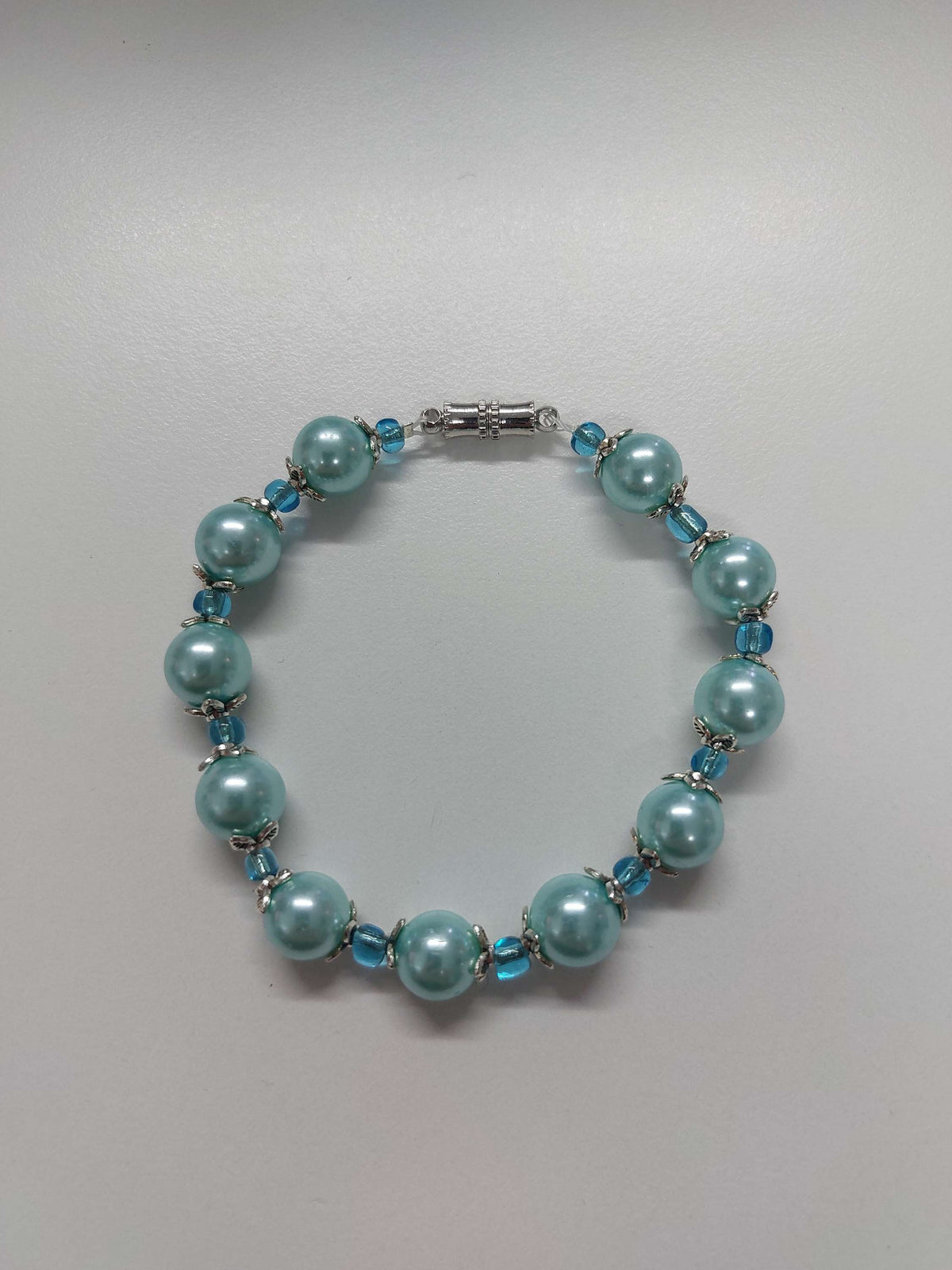 Blue Beaded Bracelet - 18cm image 0