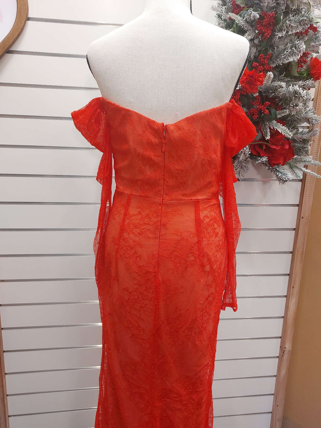 Red Lace Evening Gown - L image 3