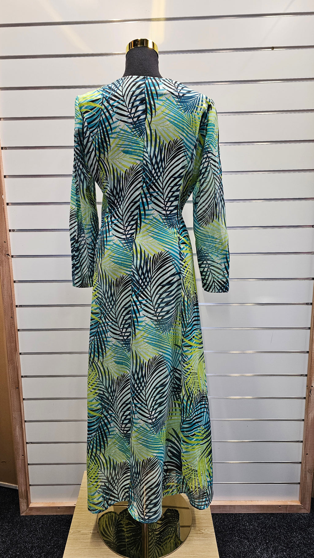 Sharon Jung 3/4 Sleeve Kimono - M image 2
