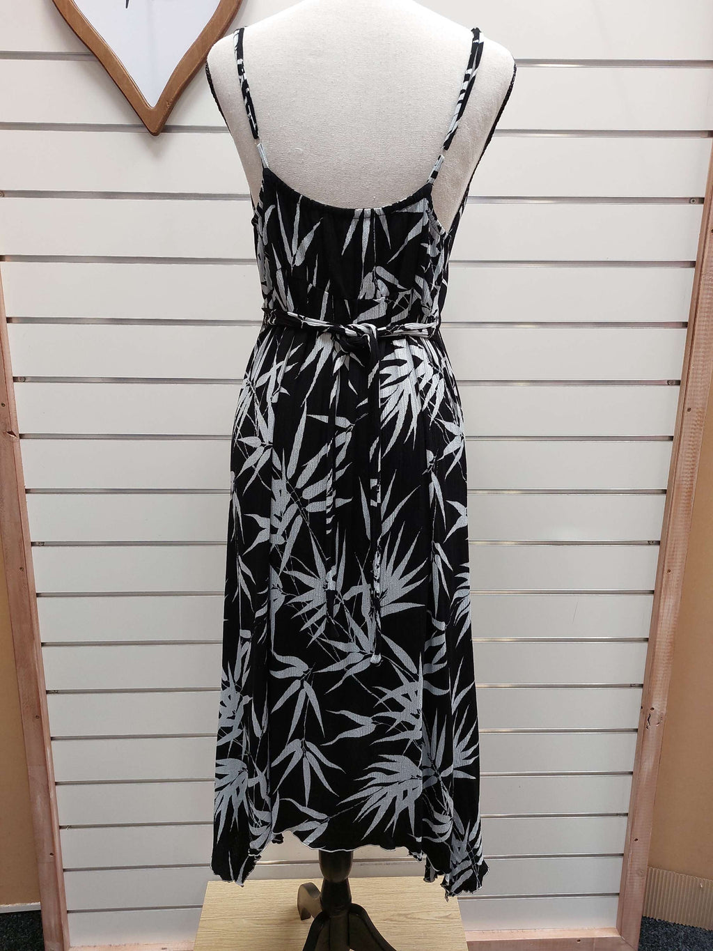 Meng Design Summer Dress - XL image 2