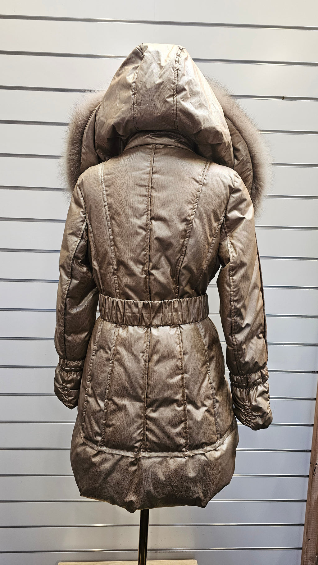 Discovering Gold Puff Coat - 14 image 1