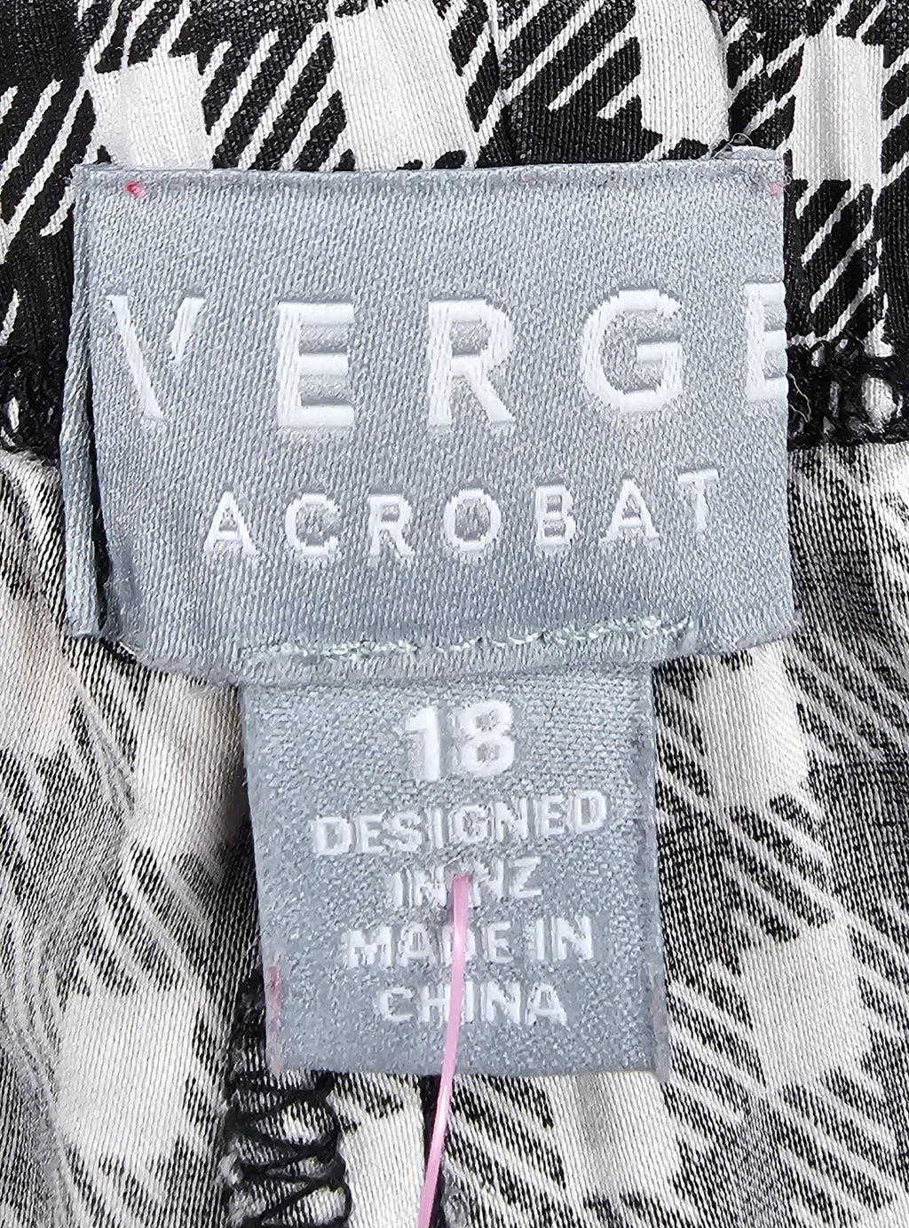 Verge 3/4 Black And White Checkered Pants - 18 image 2