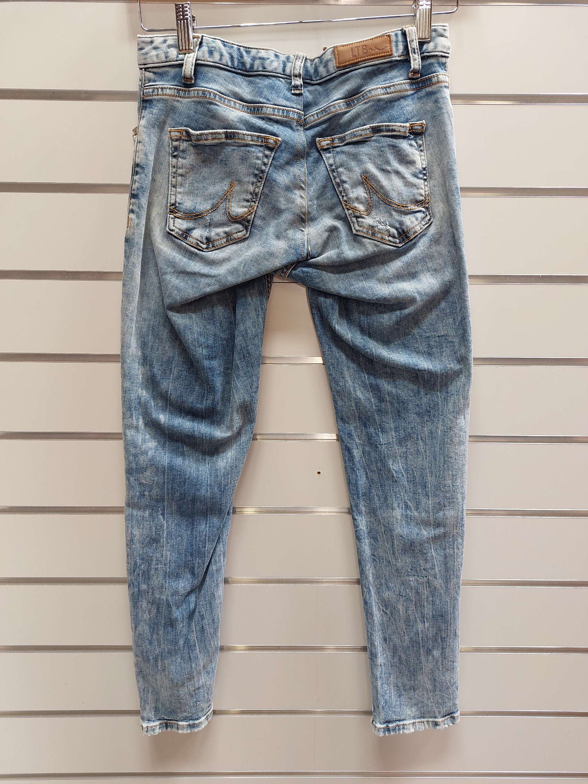 Ripped Jeans - 25 image 1