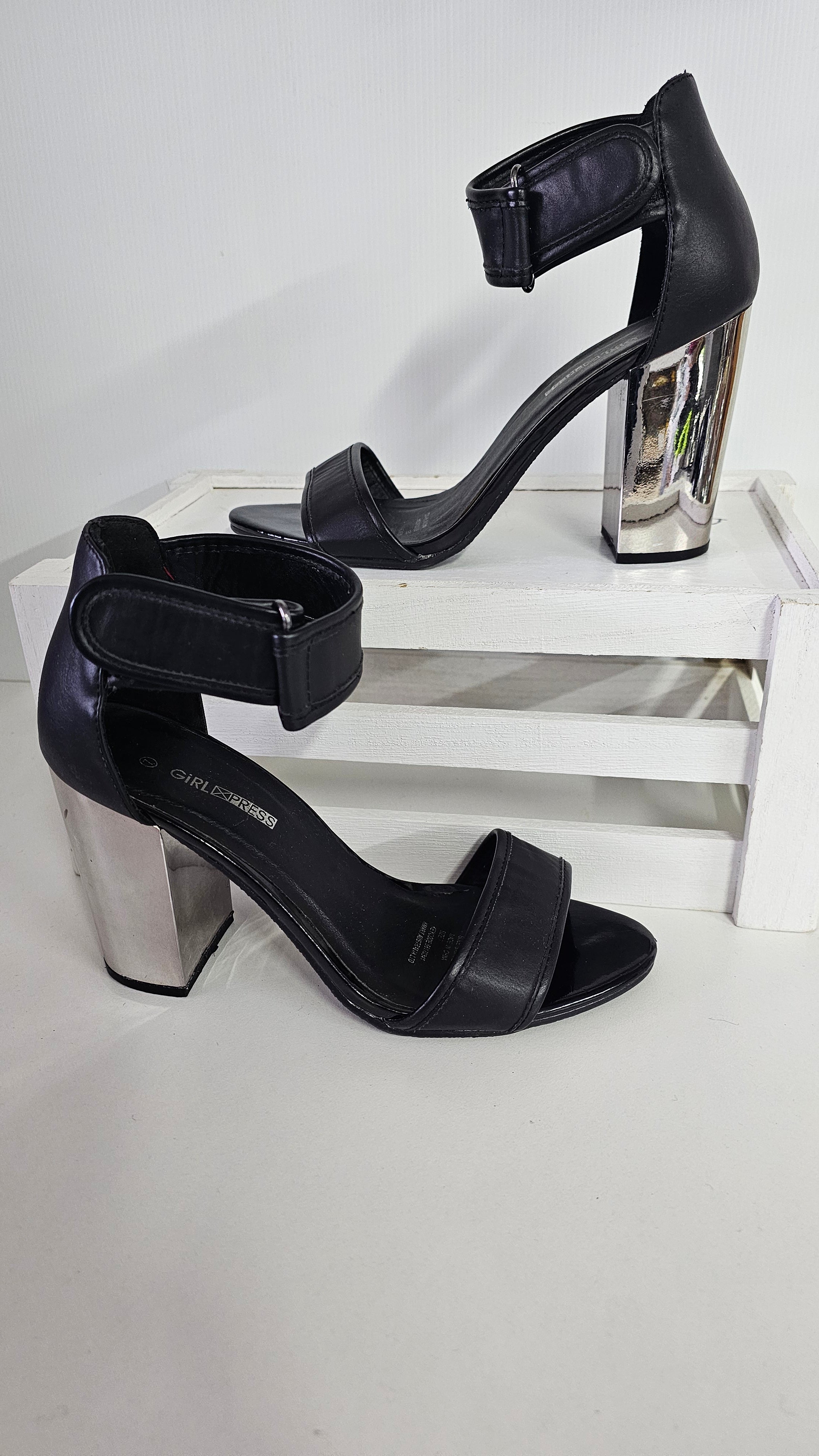 Girl Xpress Black Heels - 7 image 0