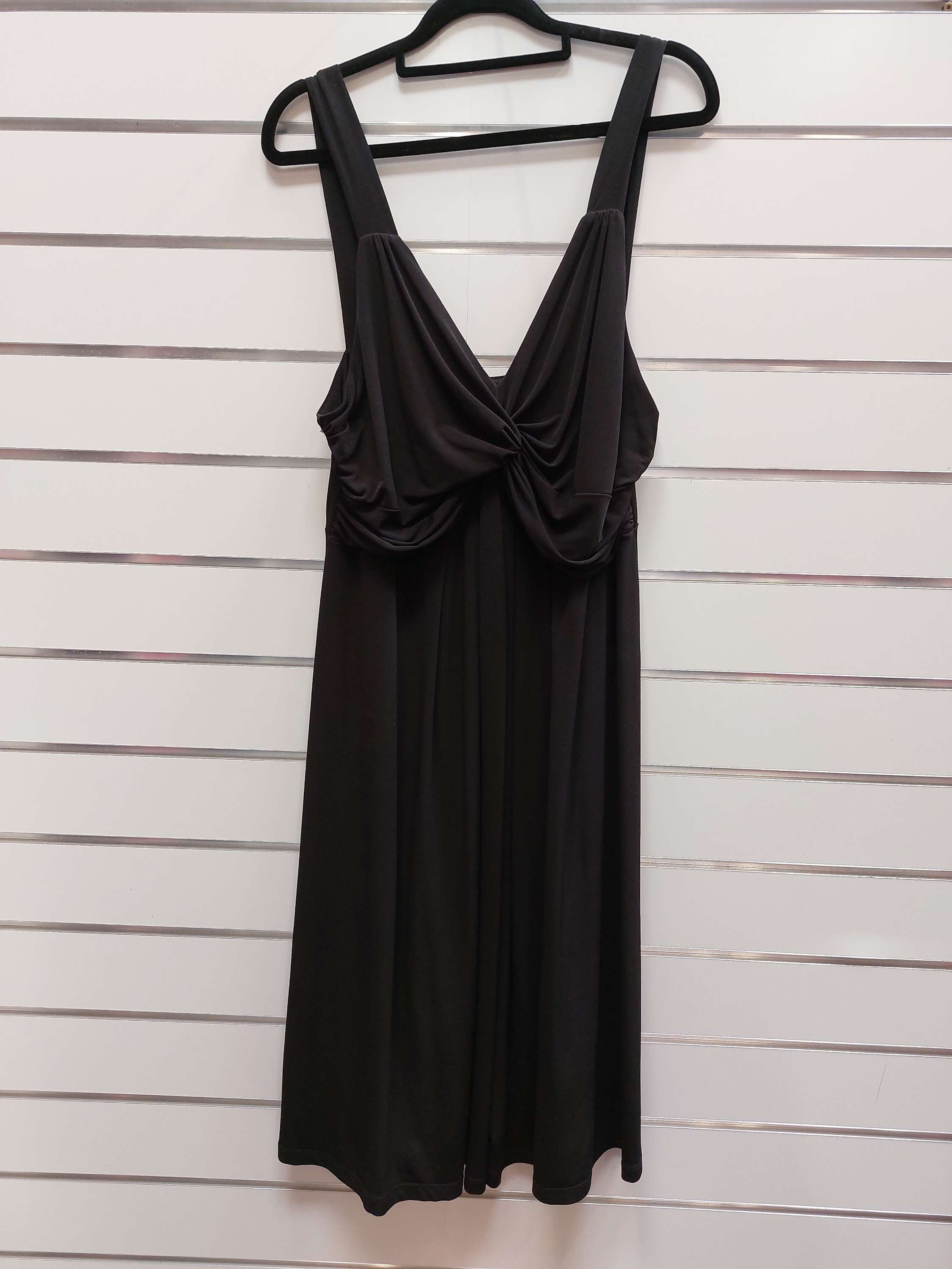 Jacqui E Black Dress - L image 0
