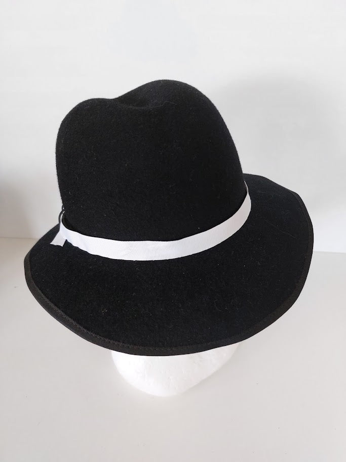 100% Wool Hat image 1