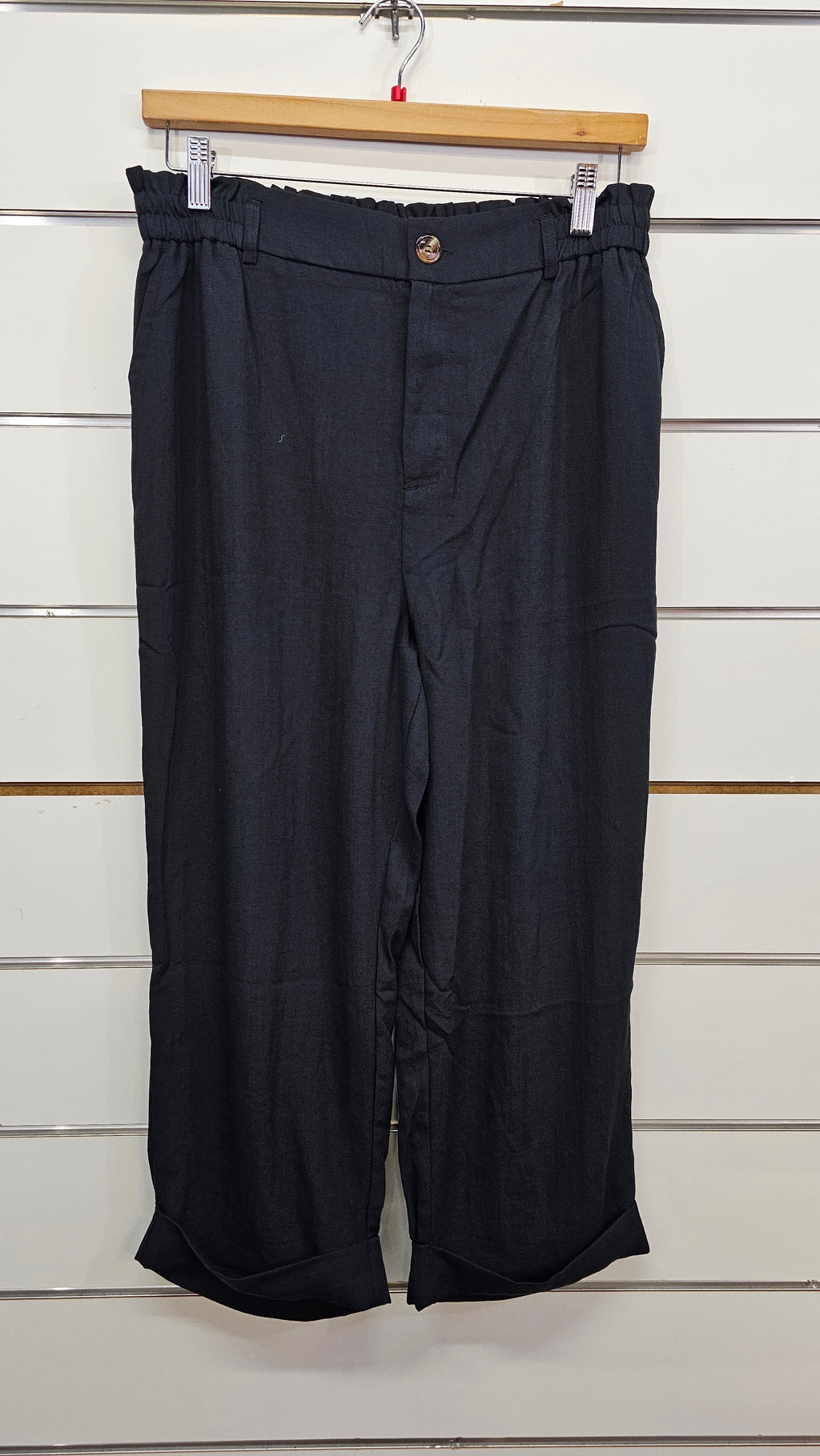 Halara 3/4 pants