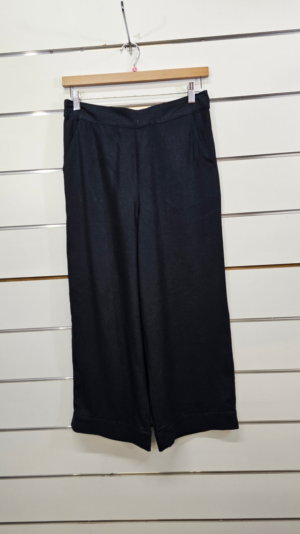 Betty Basics black pants 10