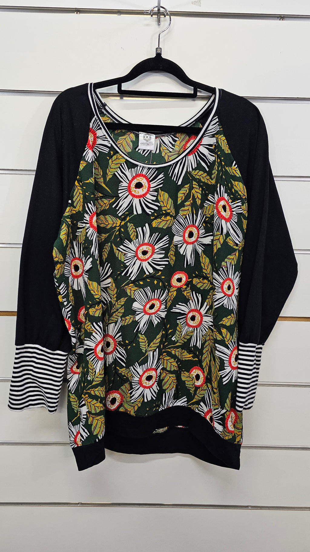 Kingston & Co long sleeve top 22