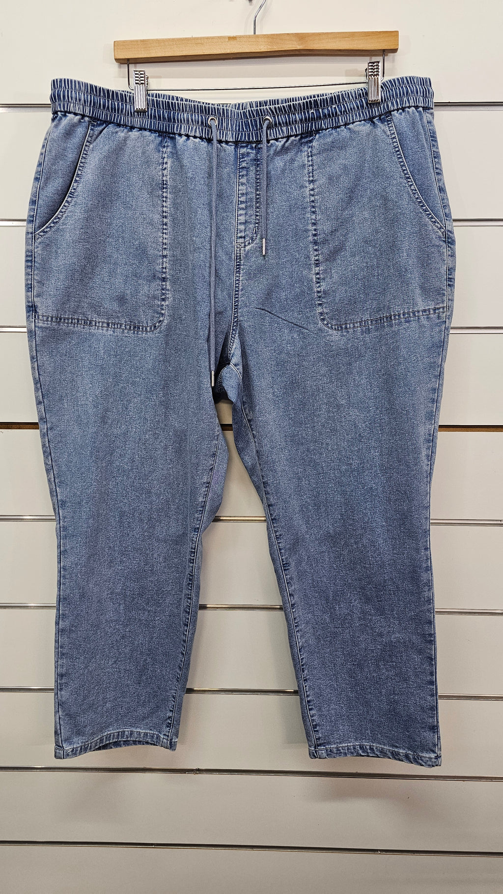 Grae Denim Light Wash Wide Leg 3/4 Jeans - 2XL
