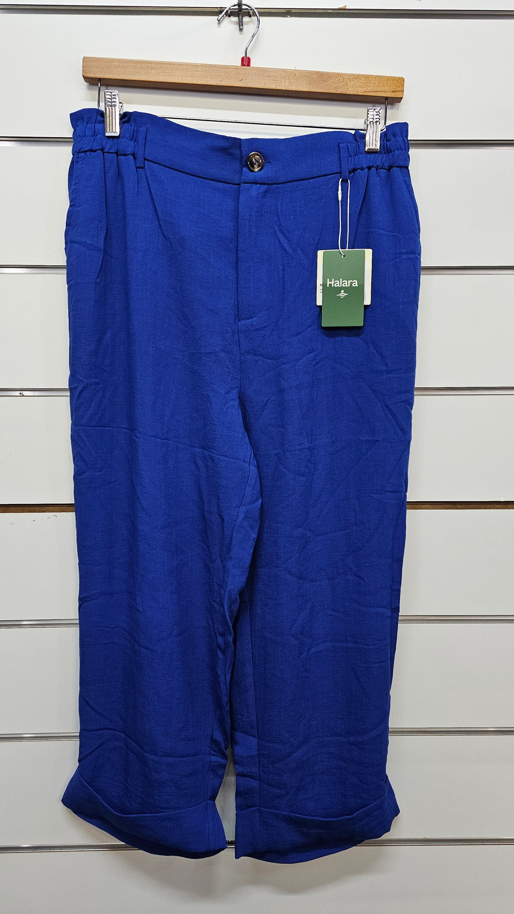 Halara 3/4 pants