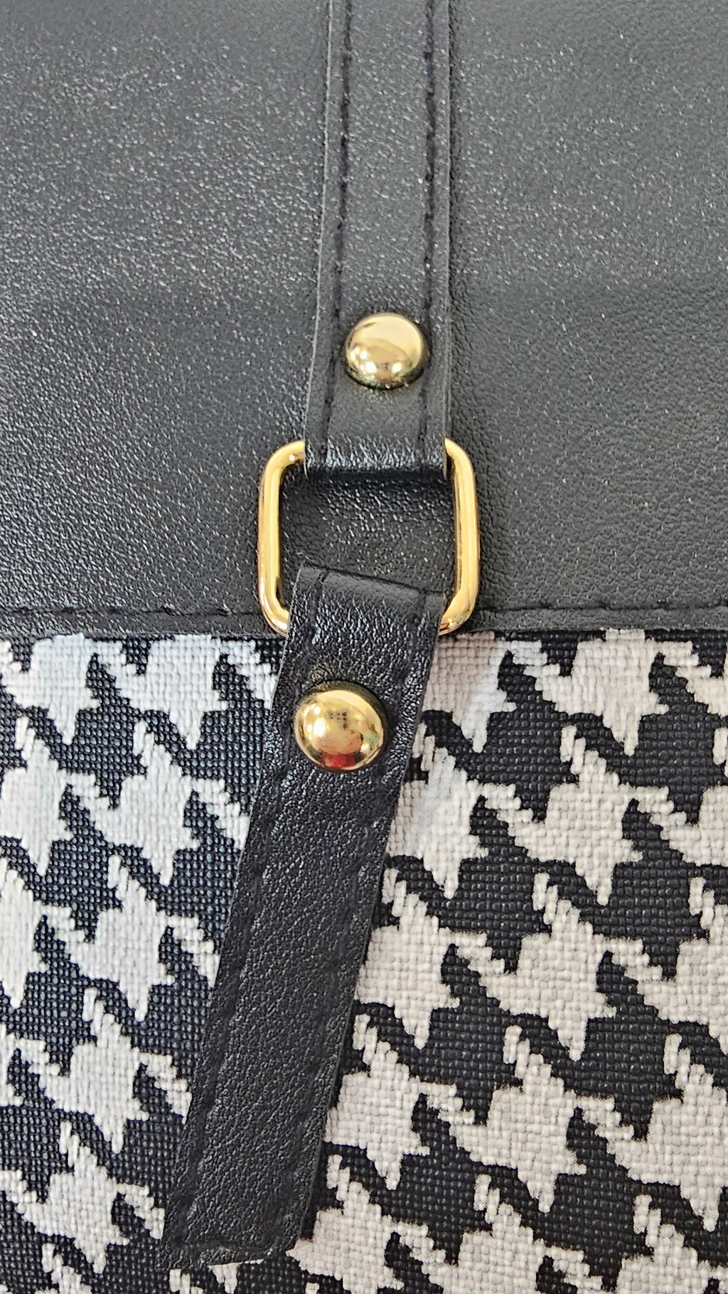 Houndstooth crossbody bag