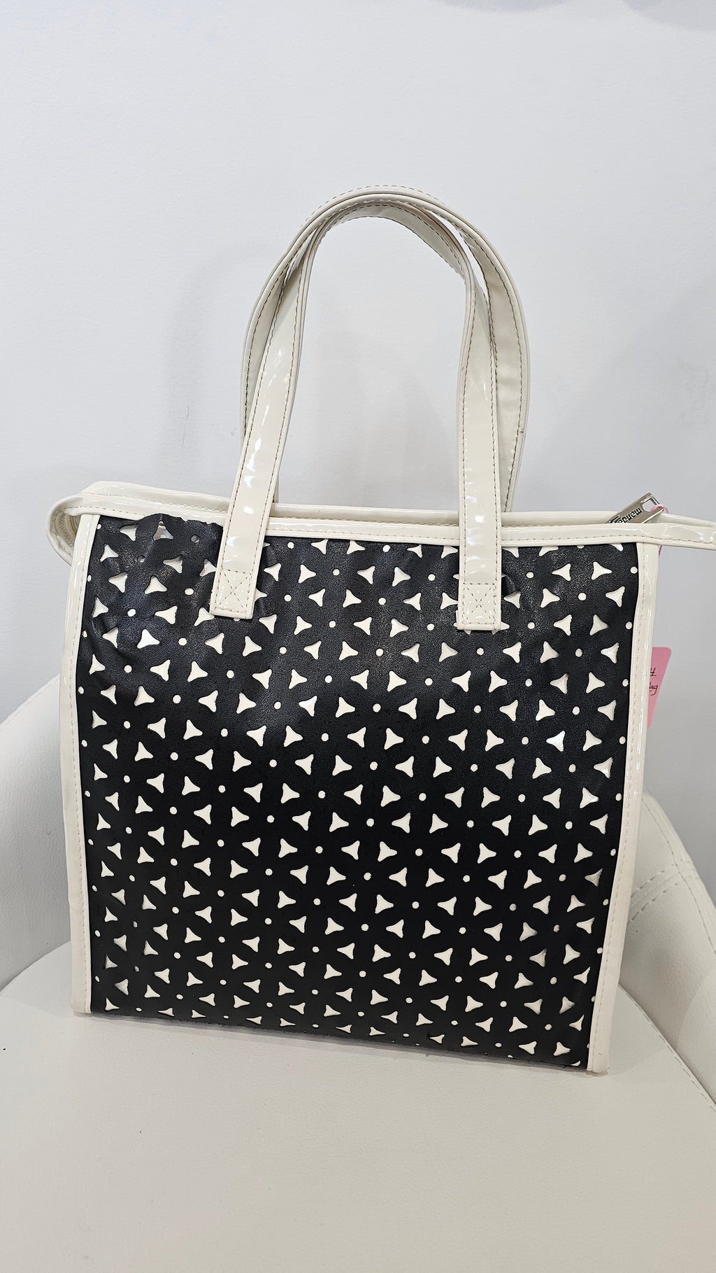 Mondo black and white handbag