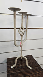 Candle holder