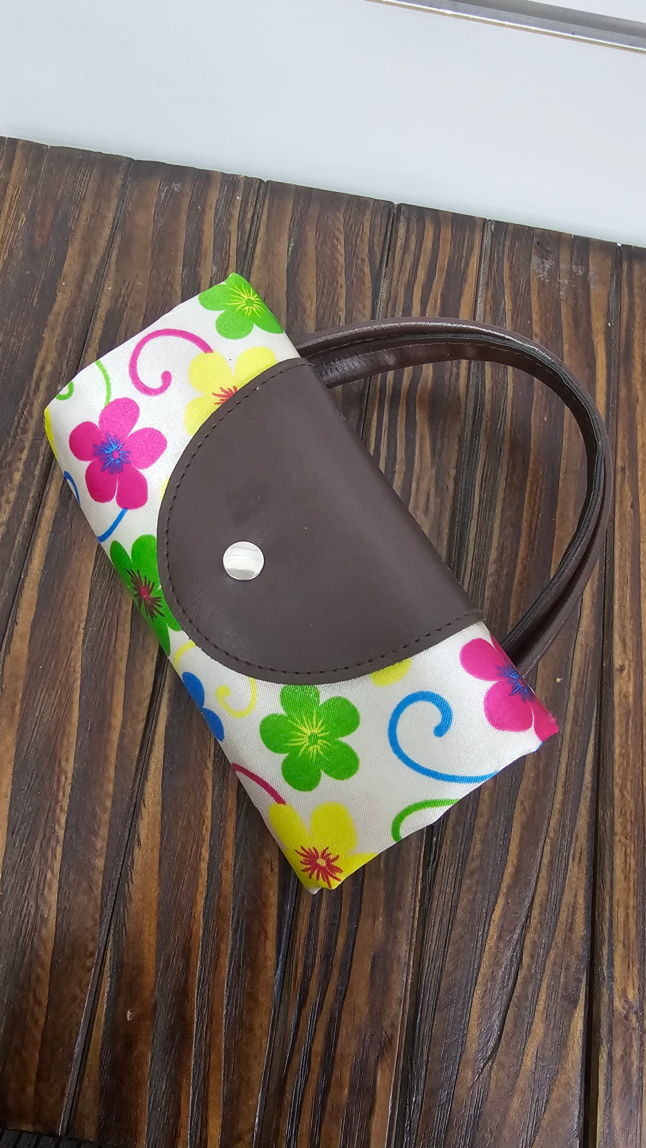 Floral shopping bag