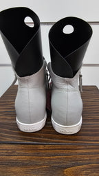 Minx Light Grey Leather Boots with Double-Side Zips - 40