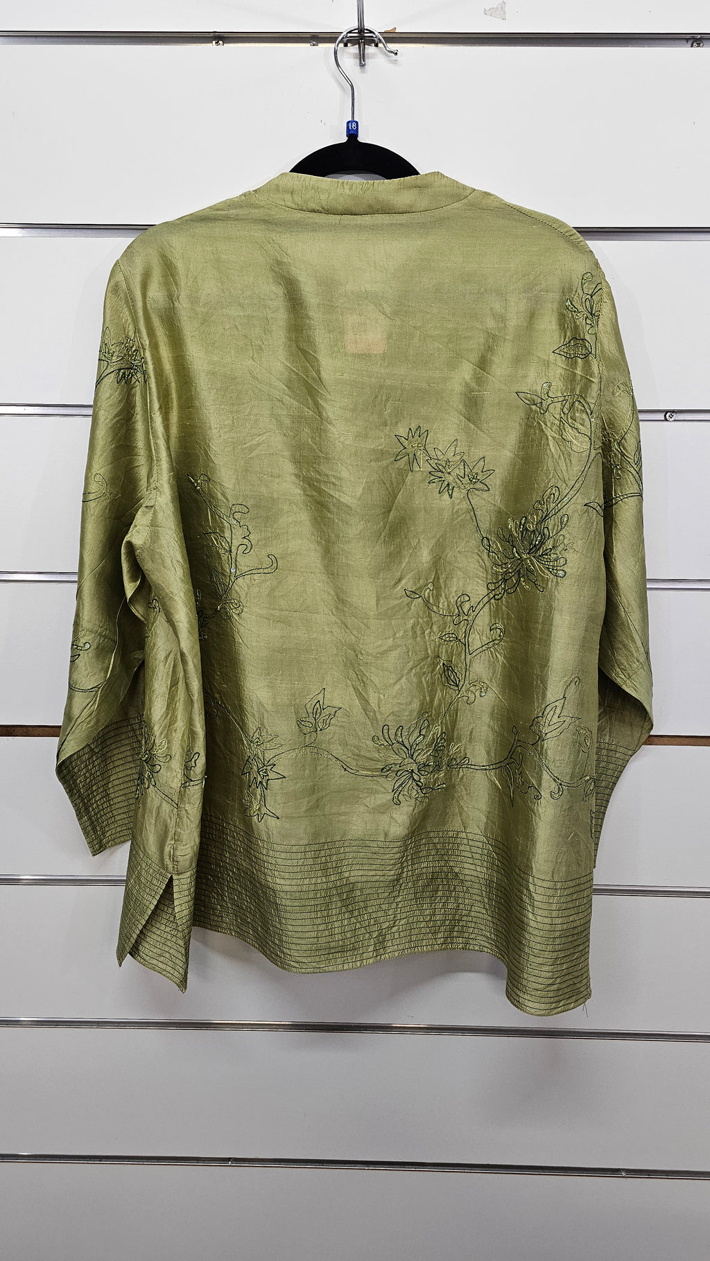 Long sleeve top 18