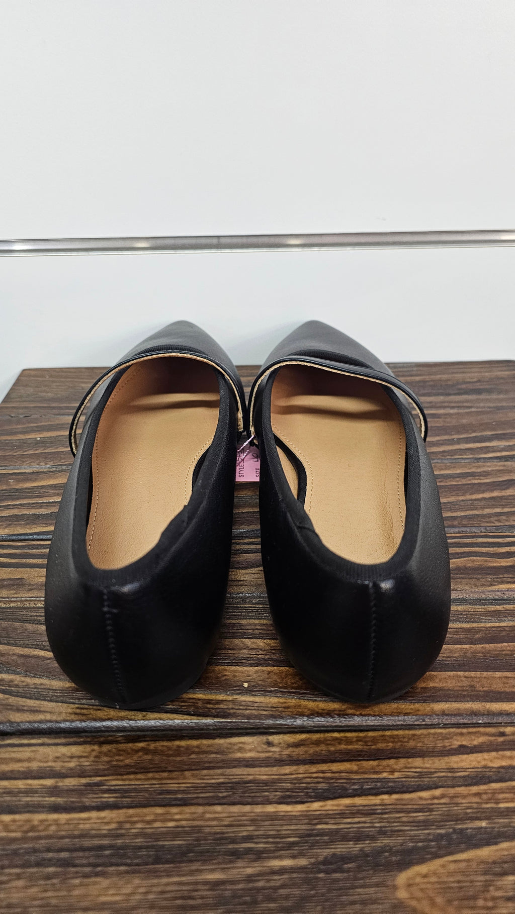 Pulp Black Pointed-Toe Strap Flats - 40