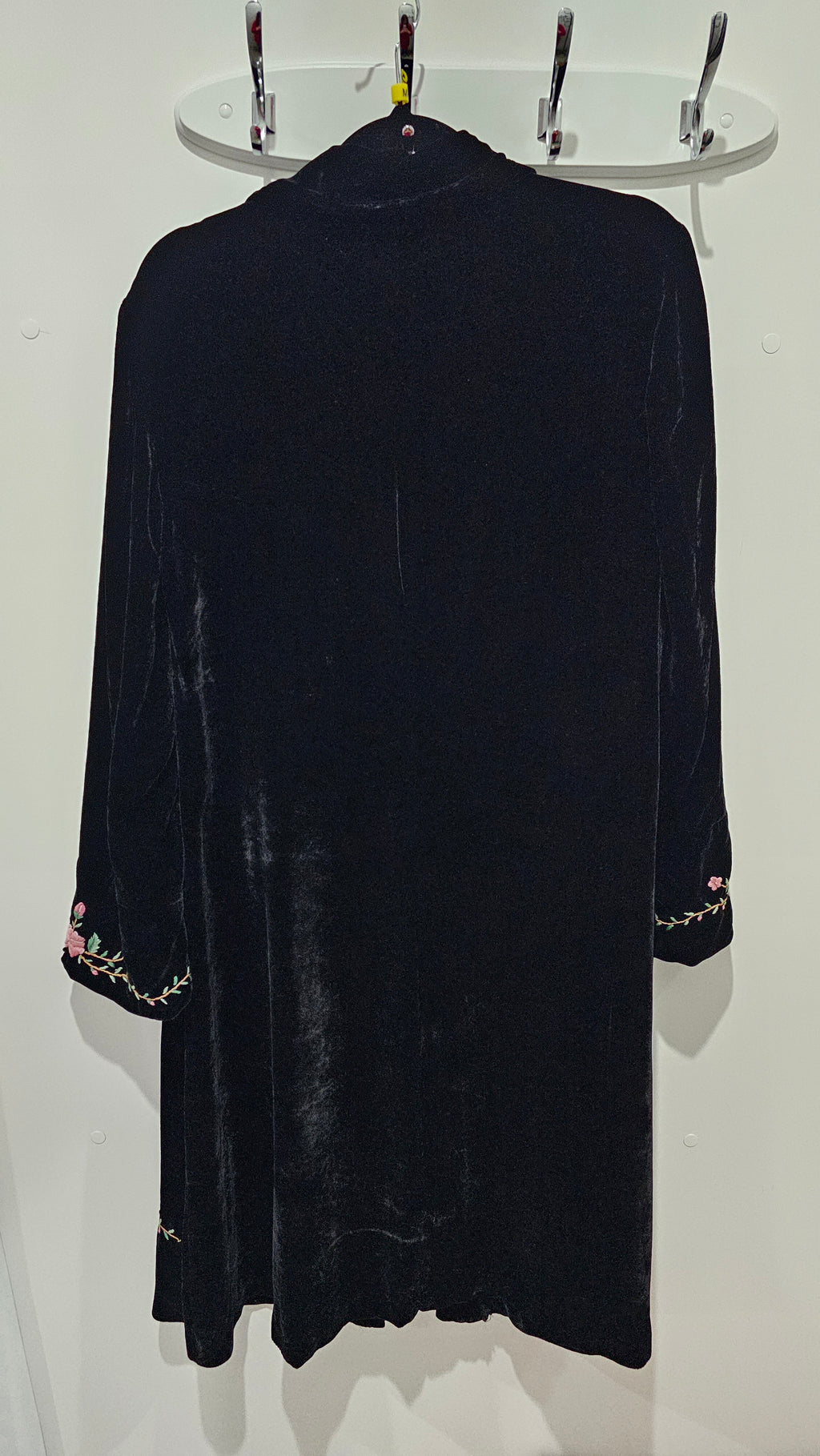 Tamsin Cooper Black Velvet L/S Coat with Embroidered Flowers - M