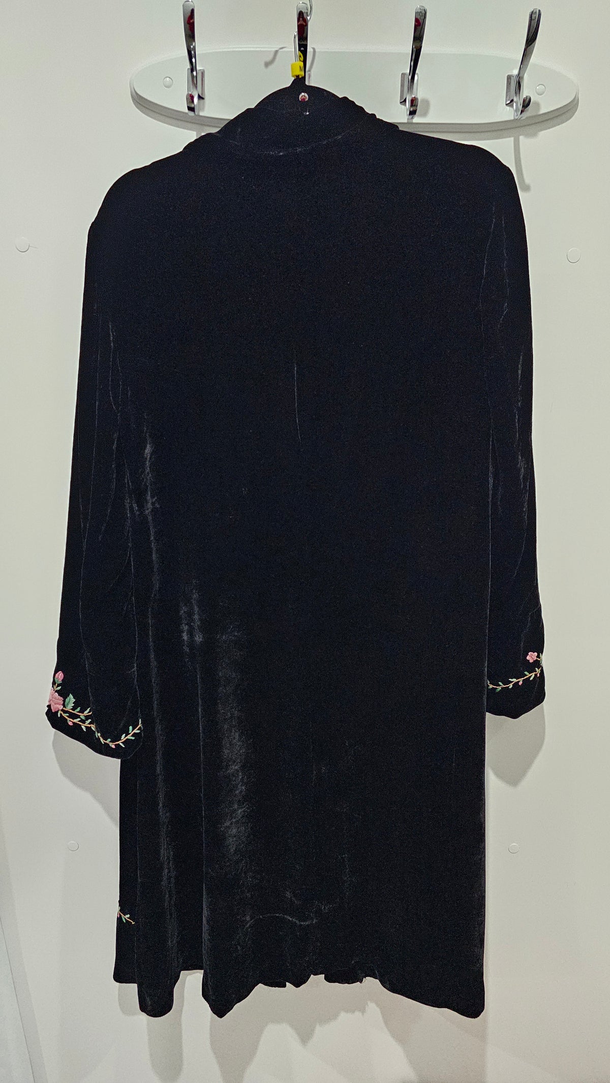 Tamsin Cooper Black Velvet L/S Coat with Embroidered Flowers - M